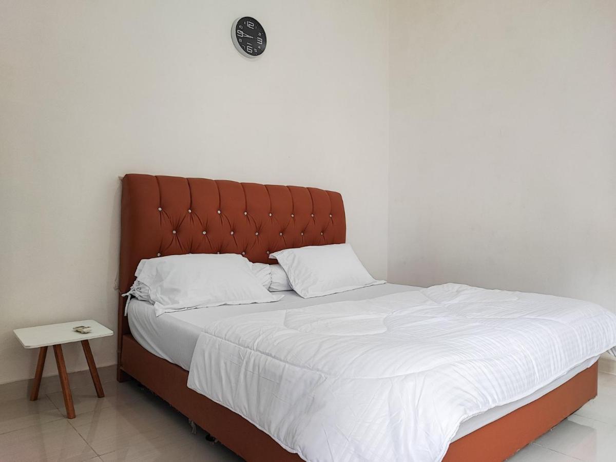 Adela Homestay Syariah Near Universitas Muhammadiyah Jambi Mitra Reddoorz المظهر الخارجي الصورة